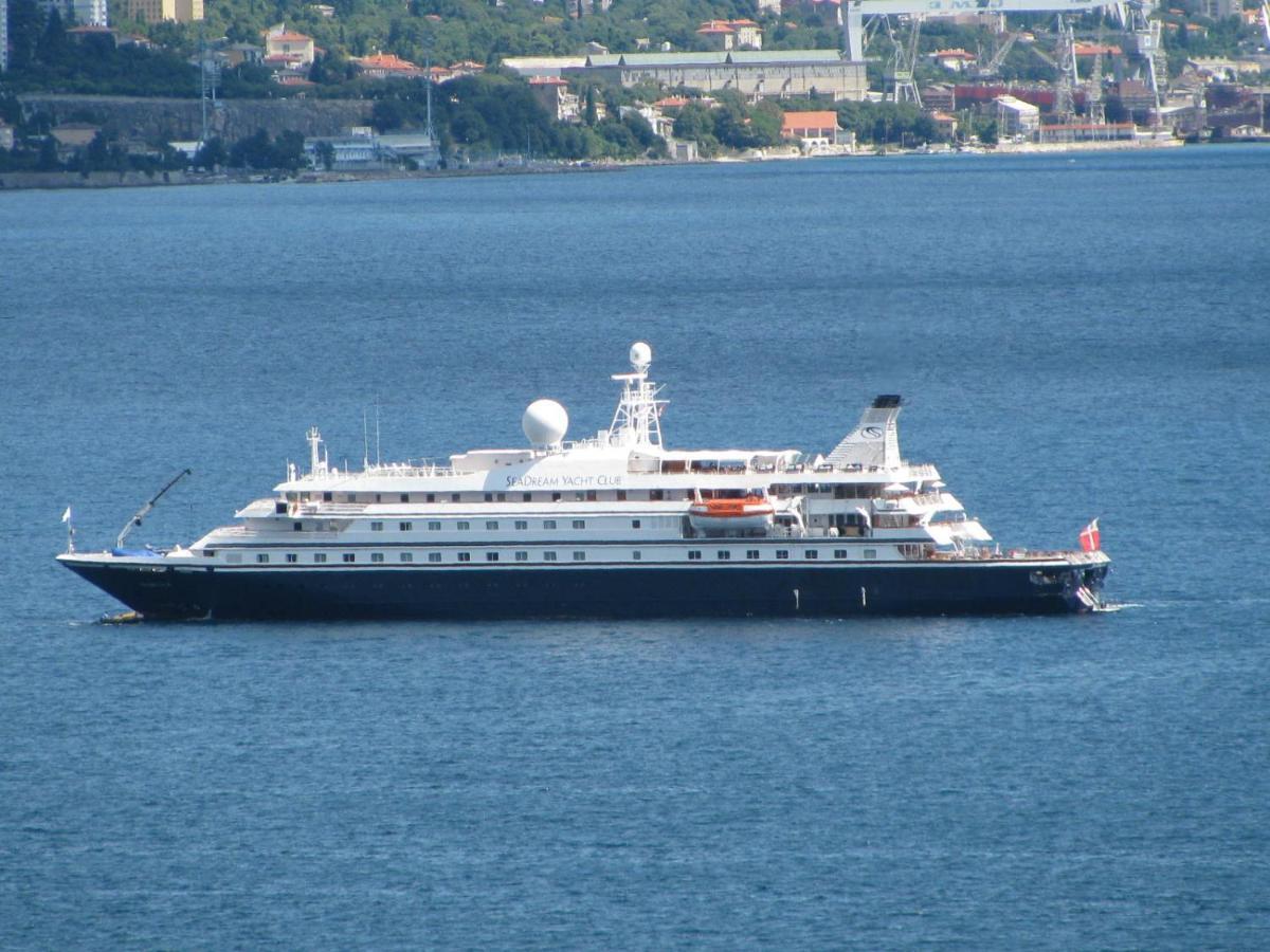 Apartment Valentina Opatija Eksteriør billede